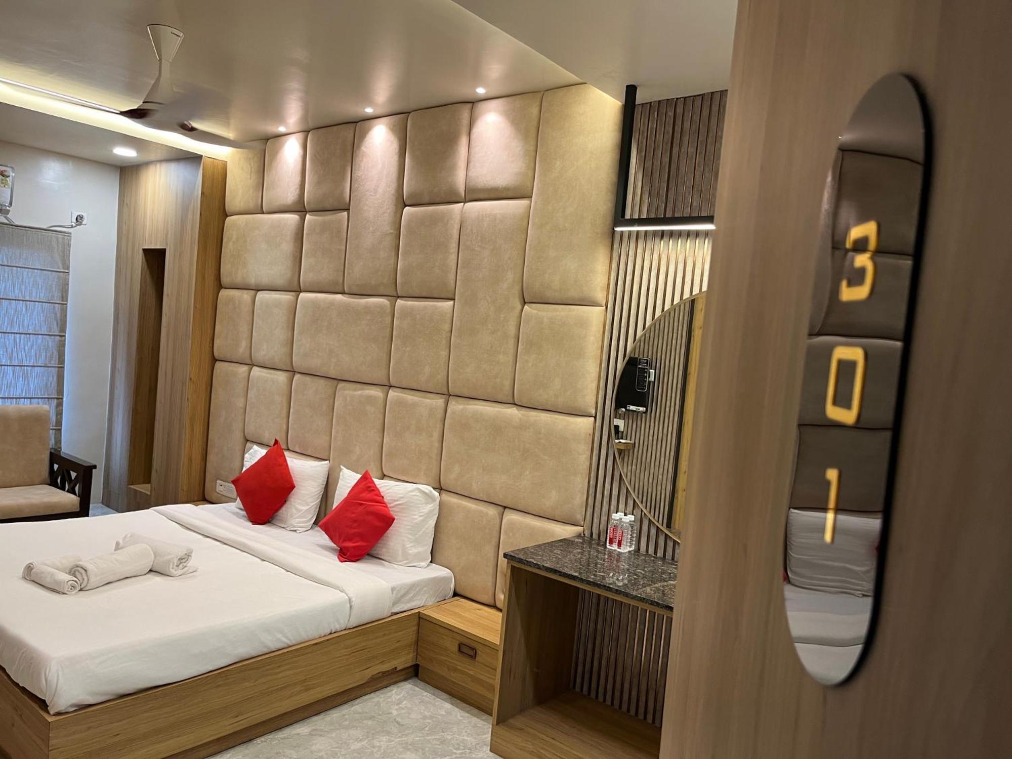 Soho House By Jayshrea Hotel Chandrapur Kültér fotó